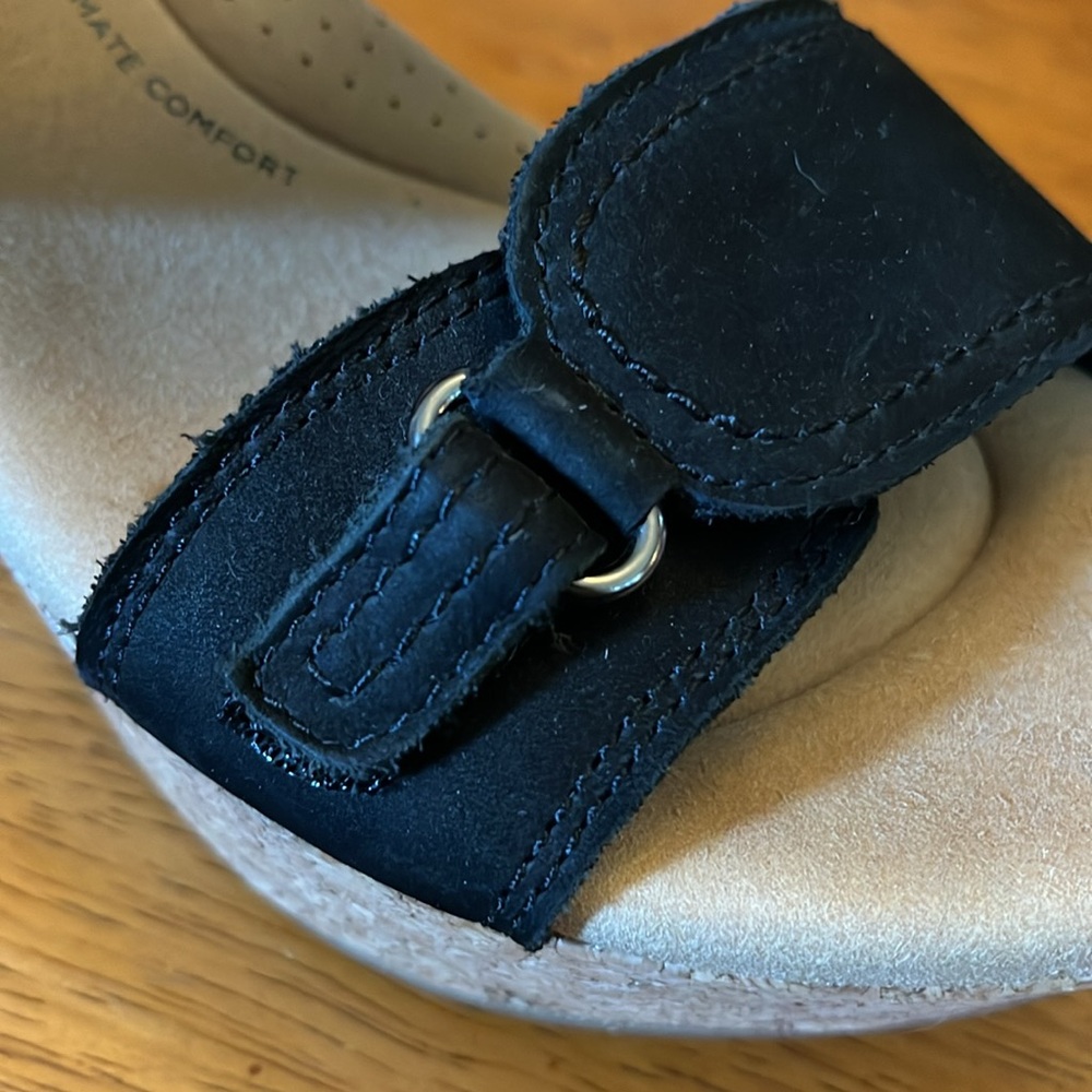 Clarks Black Rose Lane Black Slingback Platform Wedge Sandals w/straps Size 7.5 - Picture 13 of 15